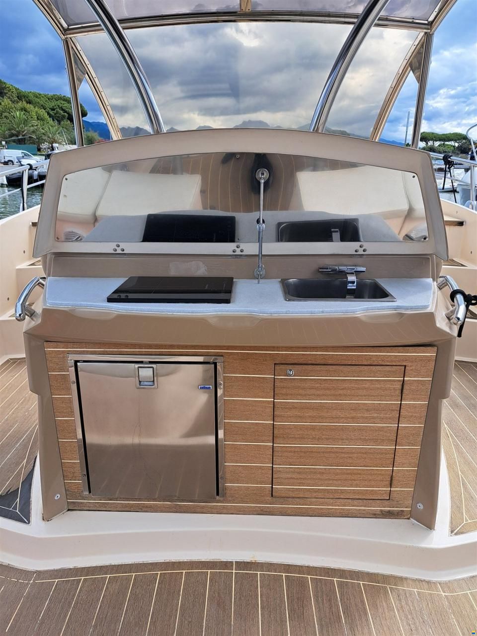Man&ograve; 37 Gran Sport