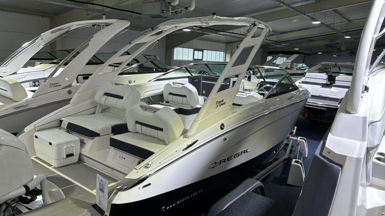 Regal LX 4 BOWRIDER AU&szlig;ENBORDER