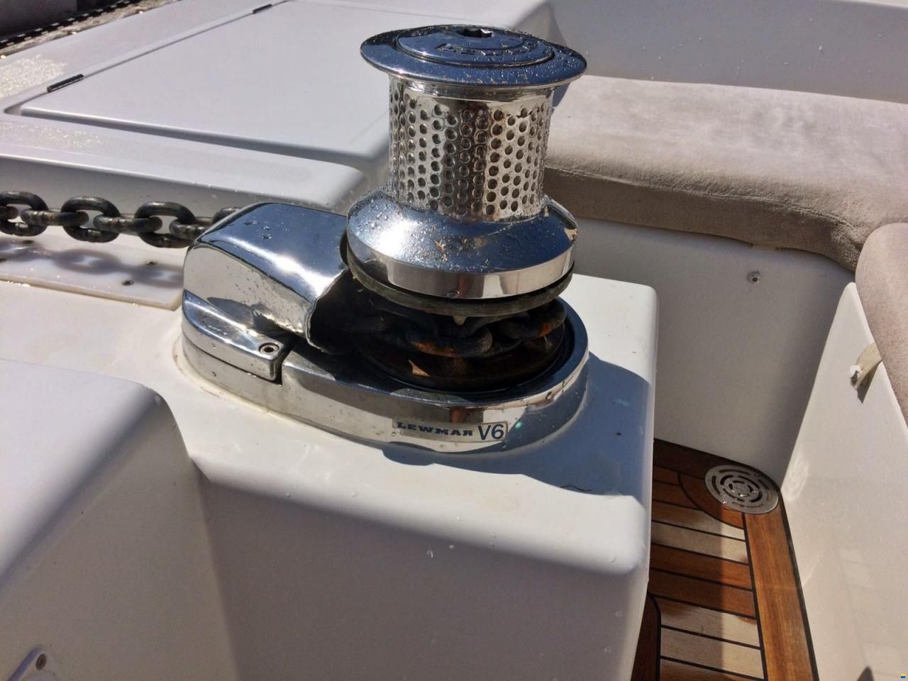 Lagoon 560