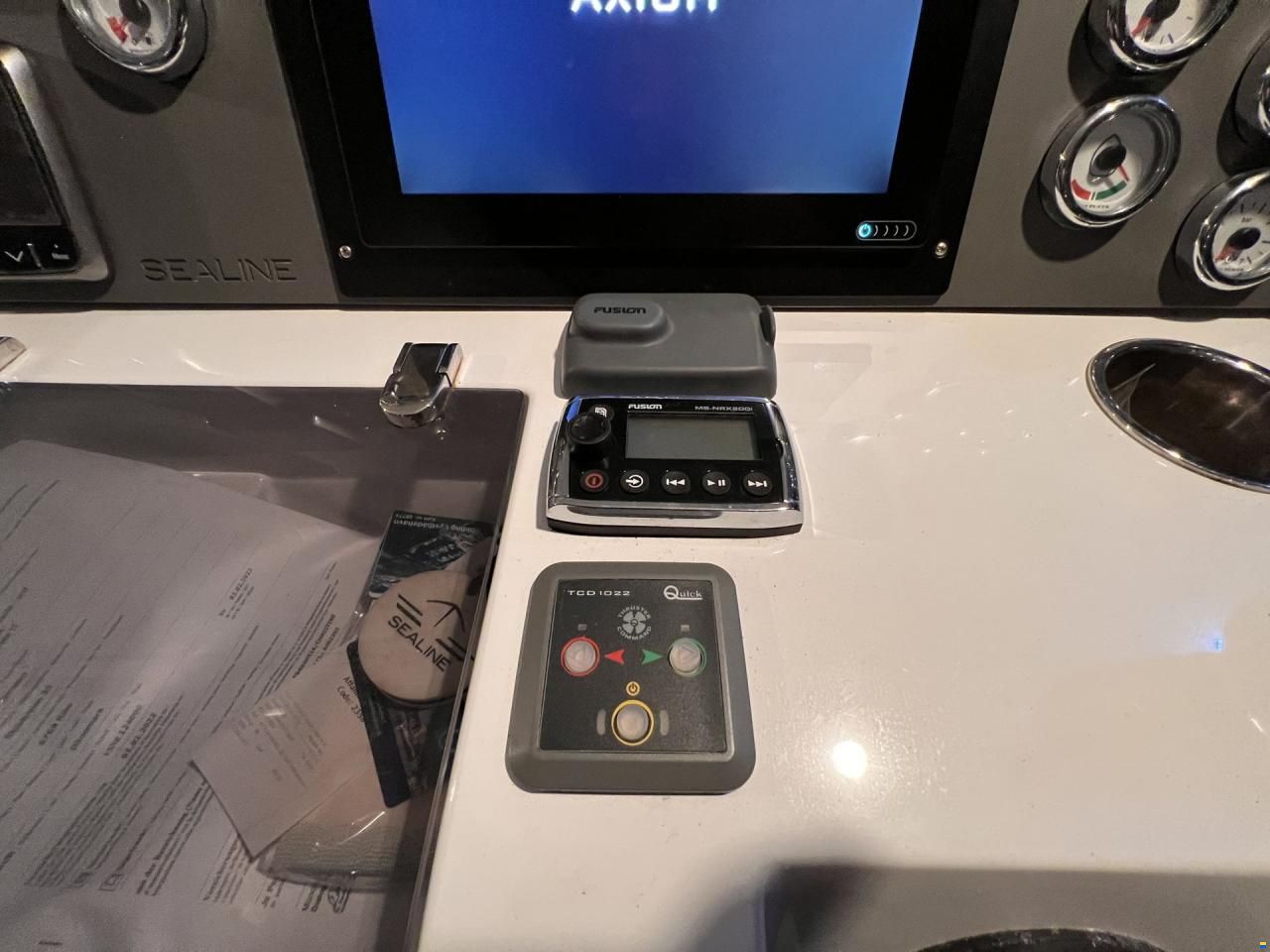 Sealine S 380