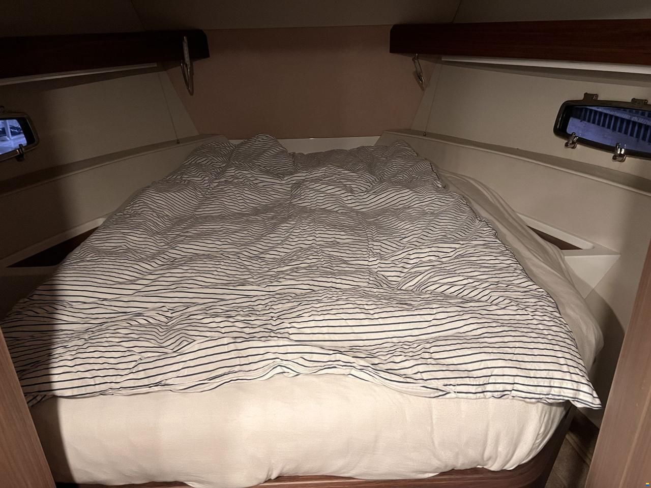 Sealine S 380