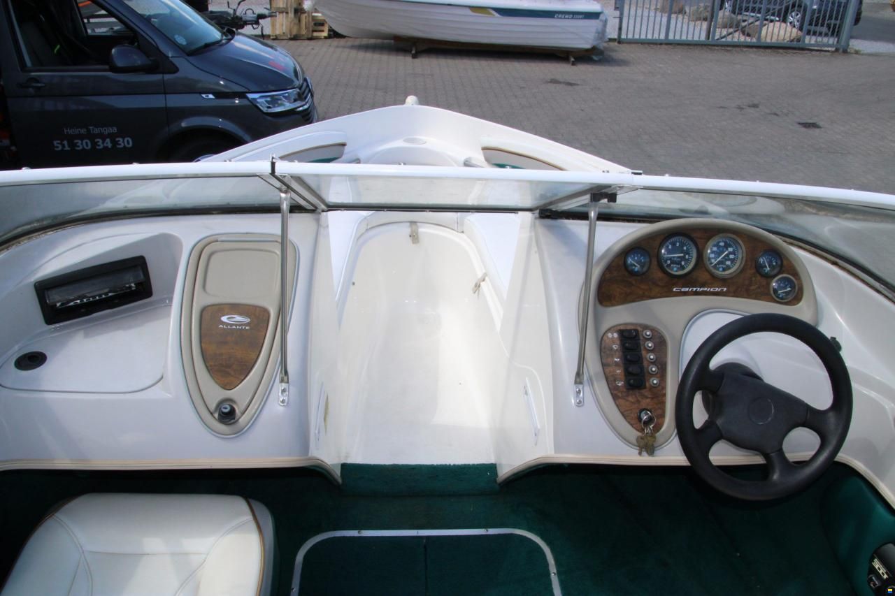 Campion 535 Bowrider