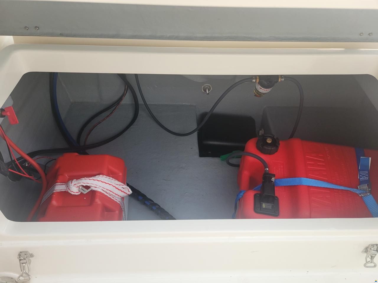 Karel 480 Open mit Bootsplatz