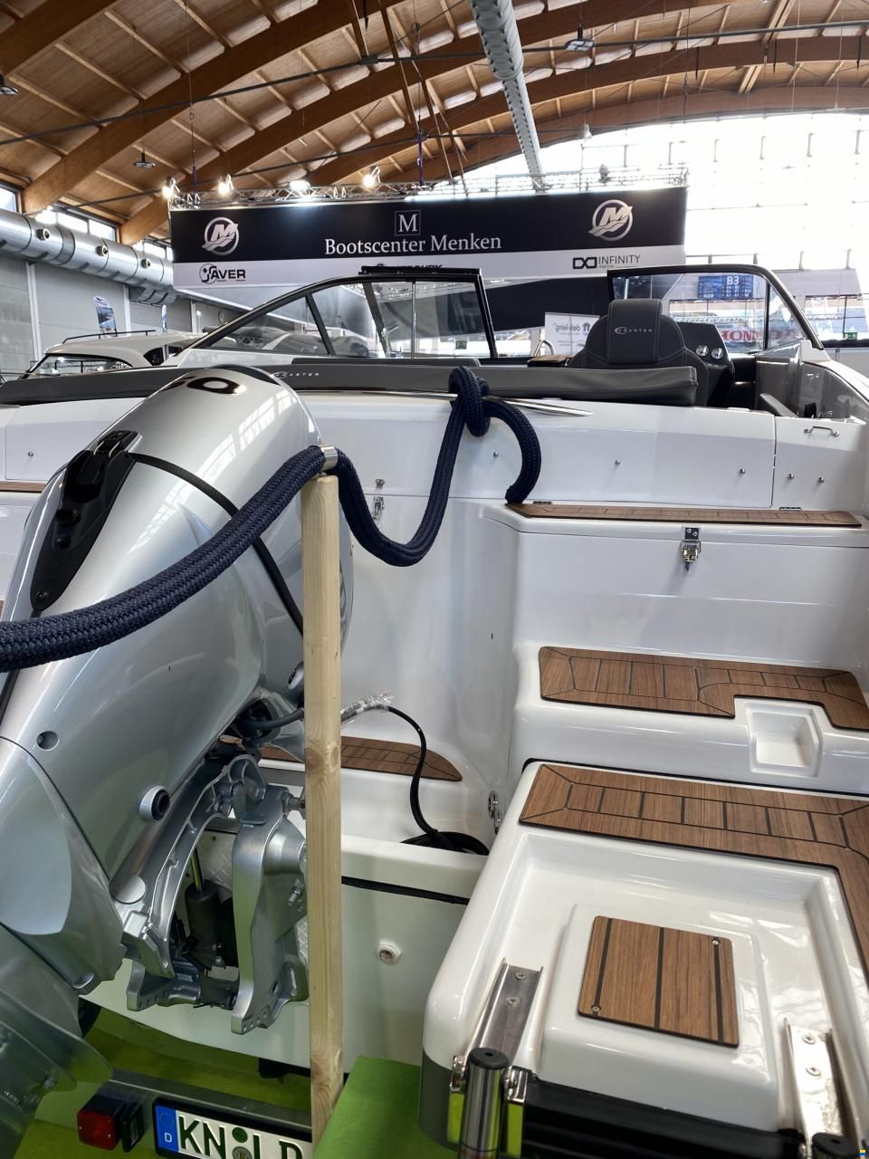 2022 Coaster 600 DC, EUR 34.999,