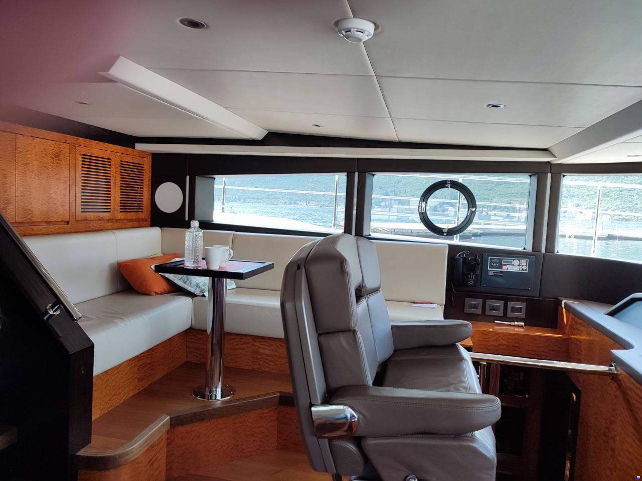 Gulf Craft Majesty 100