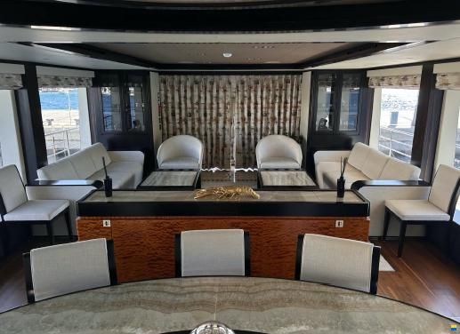 Gulf Craft Majesty 100