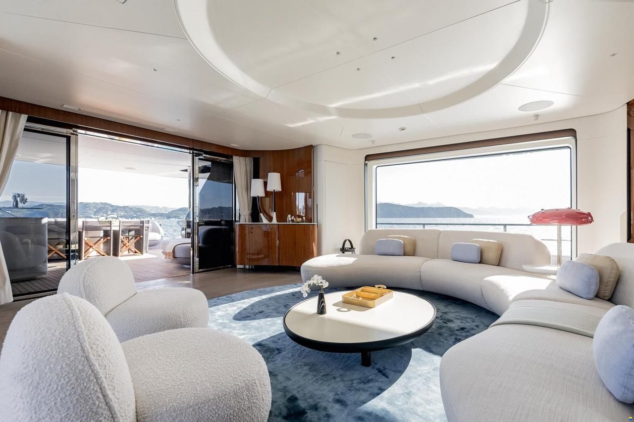 Azimut Grande 36M