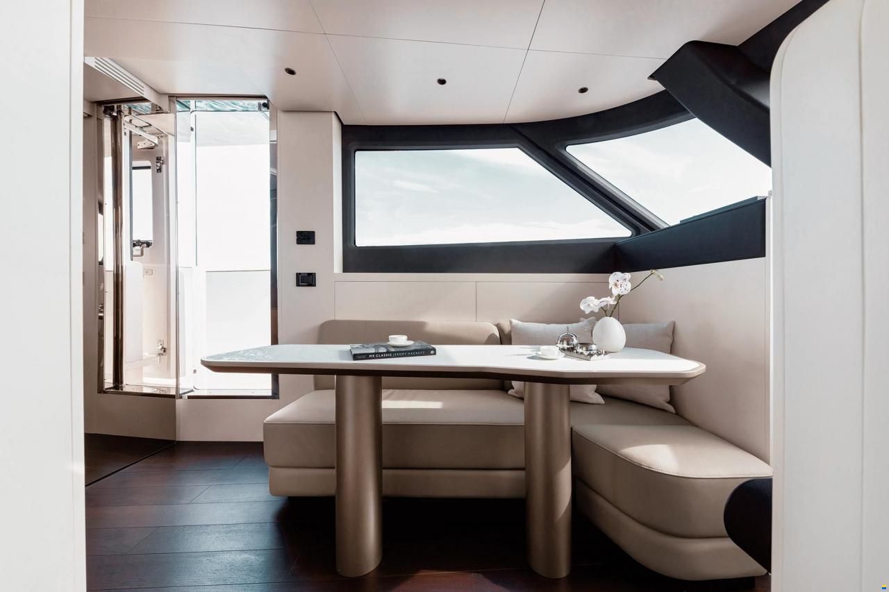 Azimut Magellano 25