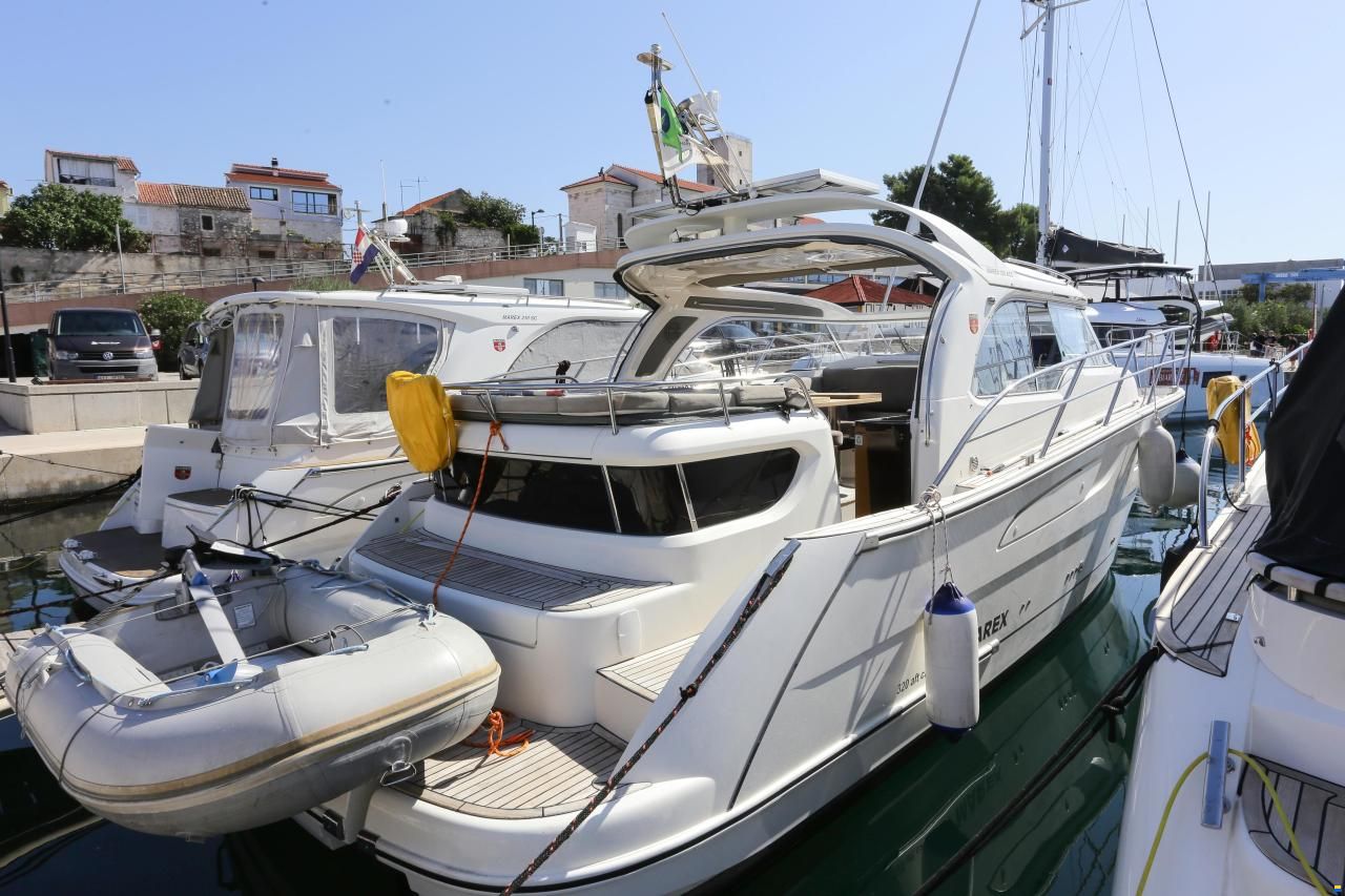 Marex 320 Aft Cabin Cruiser