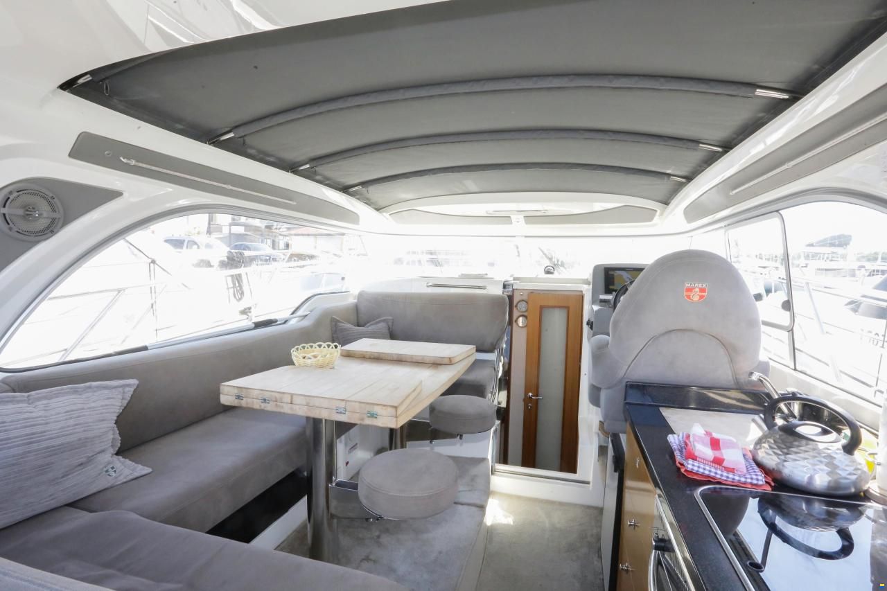 Marex 320 Aft Cabin Cruiser