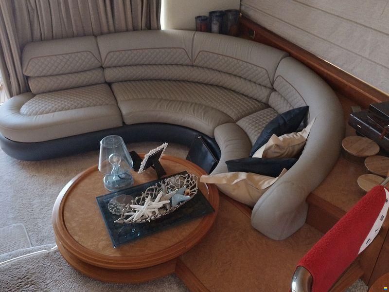 Azimut 55