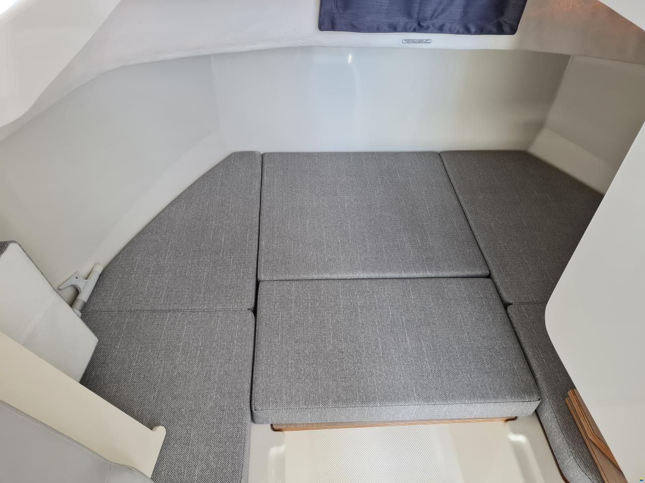 Quicksilver Captur 625 Pilothouse