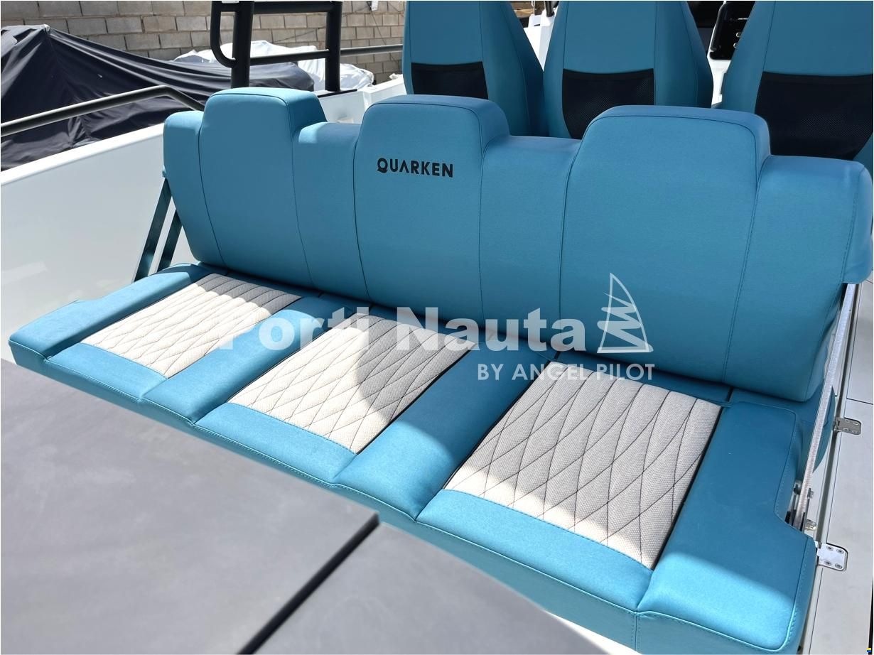 Quarken 27 T-Top