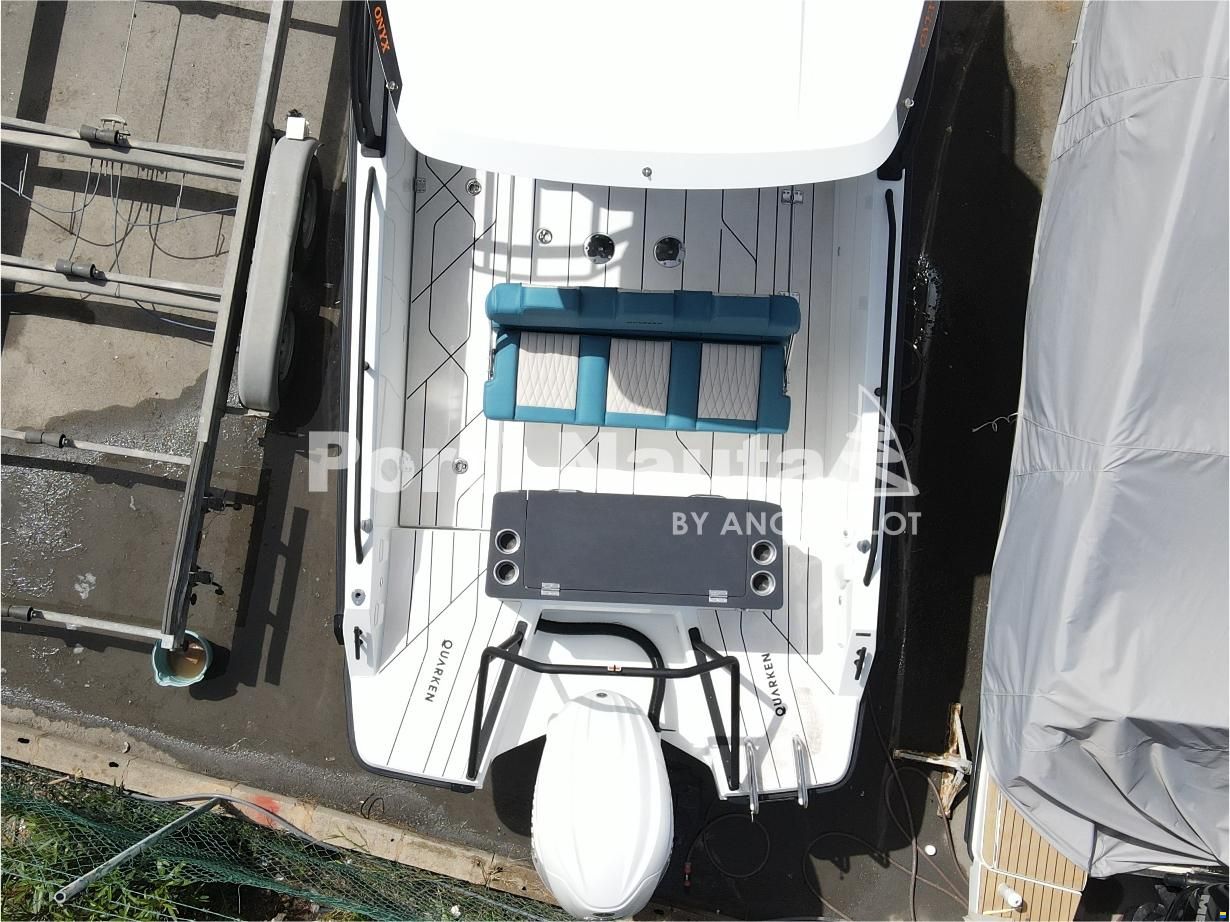 Quarken 27 T-Top