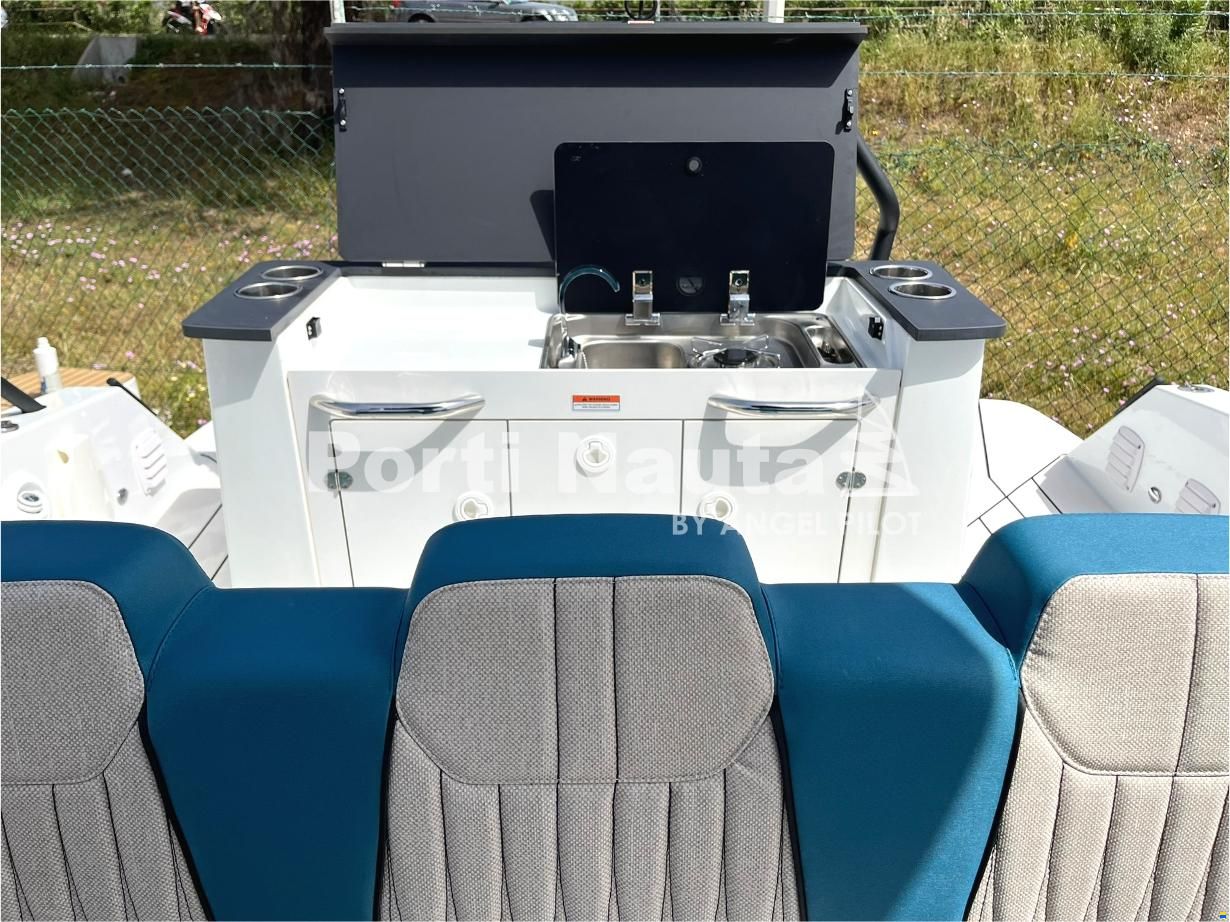 Quarken 27 T-Top