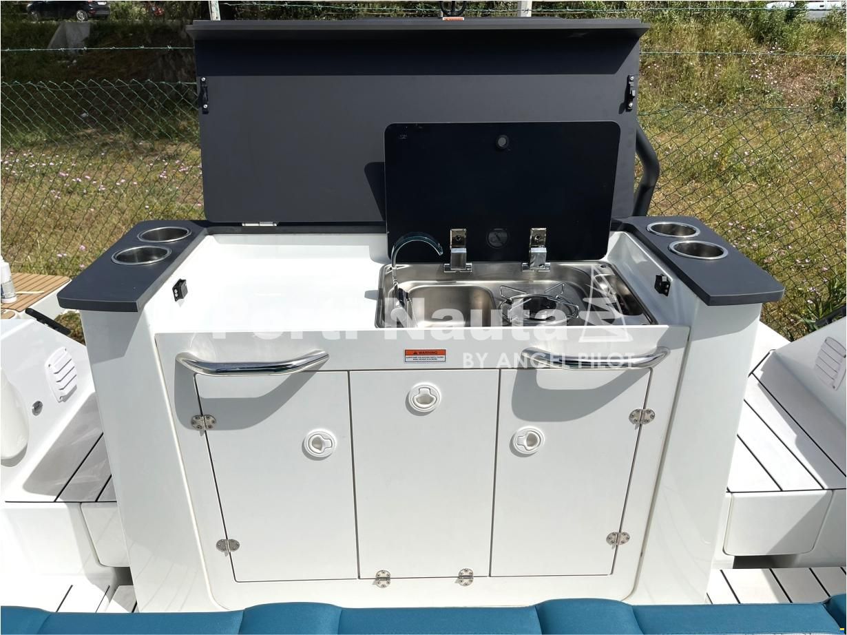 Quarken 27 T-Top