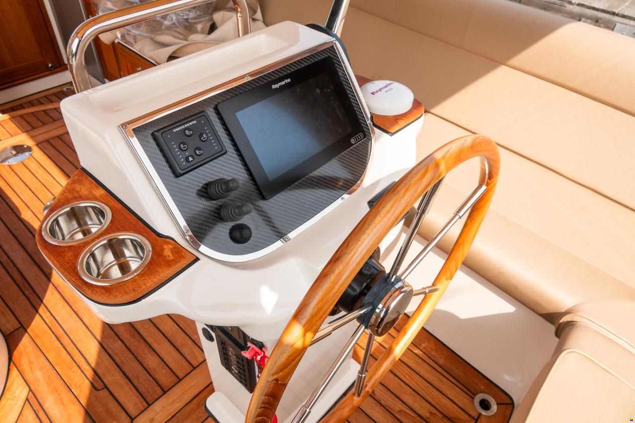 Interboat Intercruiser 29 (2020)