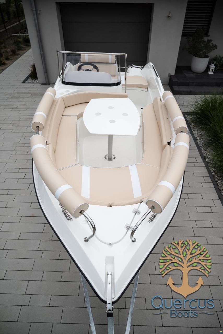 Quercus 470 Open