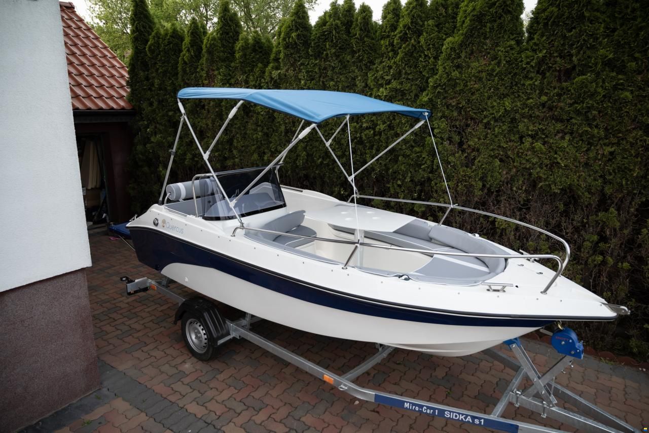 Quercus 470 Open