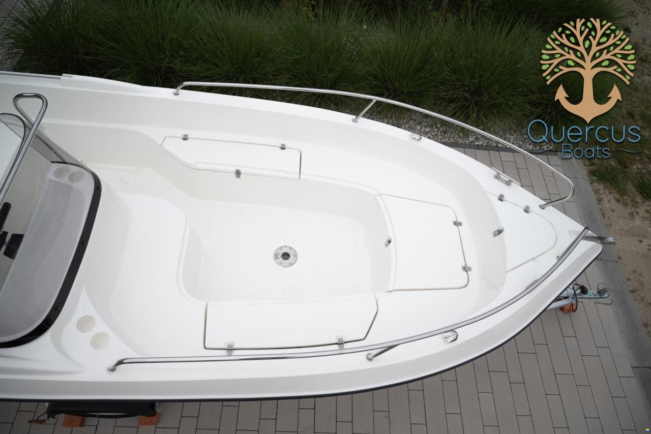 Quercus 470 Open