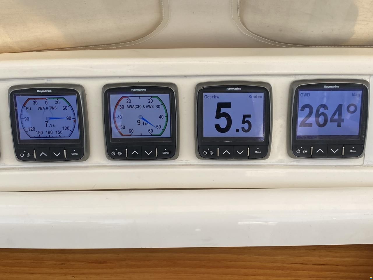 Oyster 53 DS