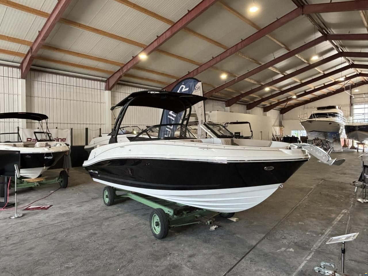 Bayliner VR6