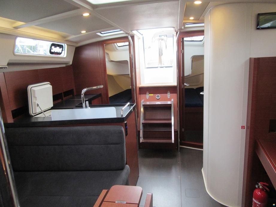 Hanse 388