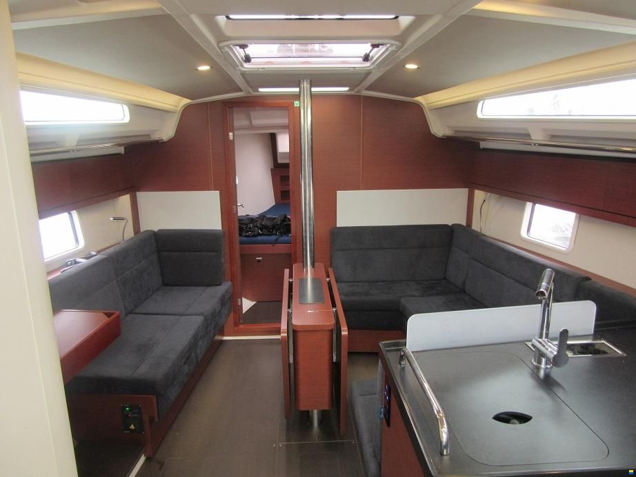 Hanse 388