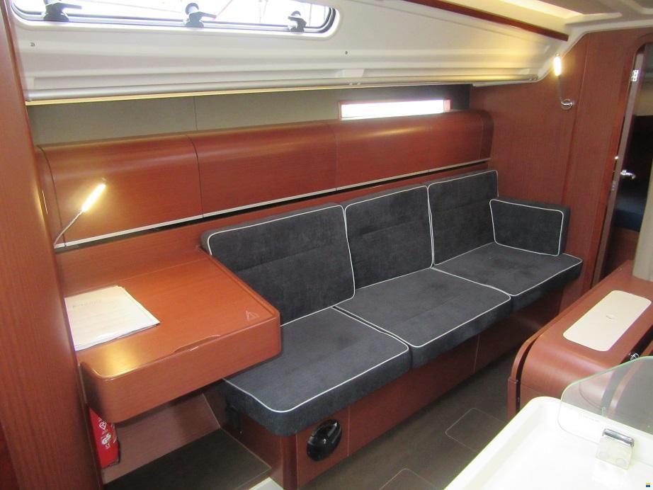 Dehler 34