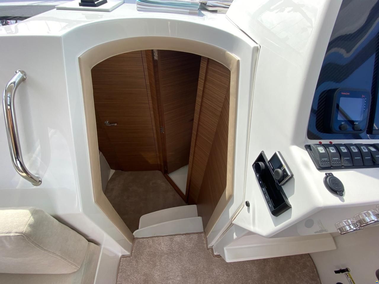 Rodman 31 Spirit HT Outboard