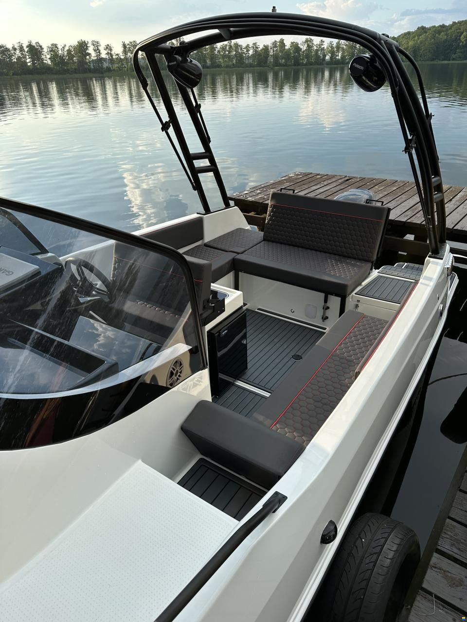 Massiv Boats SUNDECK 710 NEW MODEL STD VERSION !!