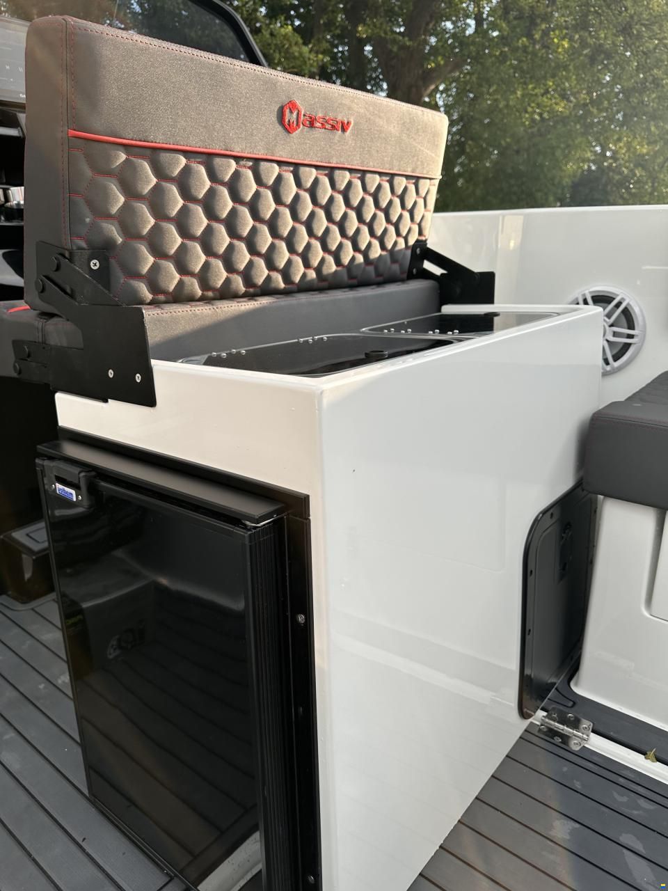 Massiv Boats SUNDECK 710 NEW MODEL STD VERSION !!