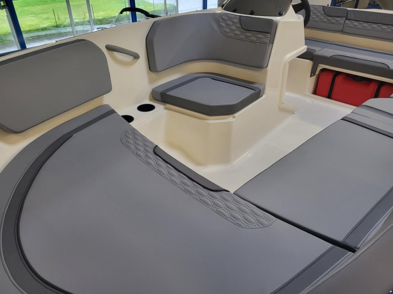 Bayliner Element M15