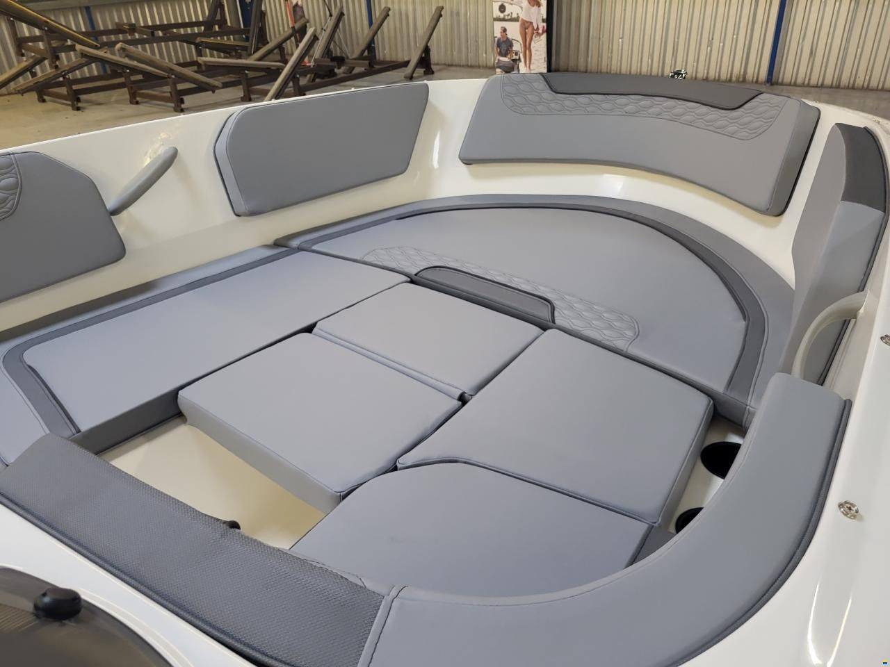 Bayliner Element M15