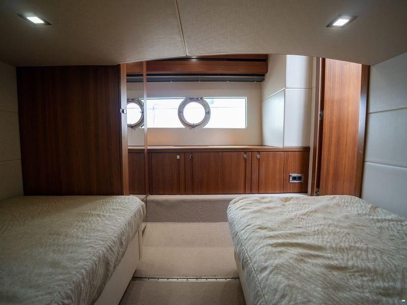 Sunseeker Portofino 40