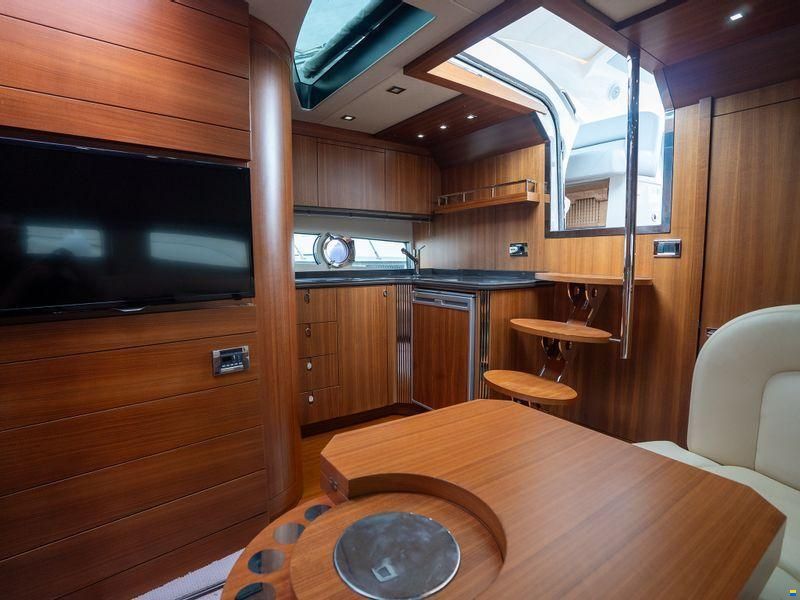 Sunseeker Portofino 40