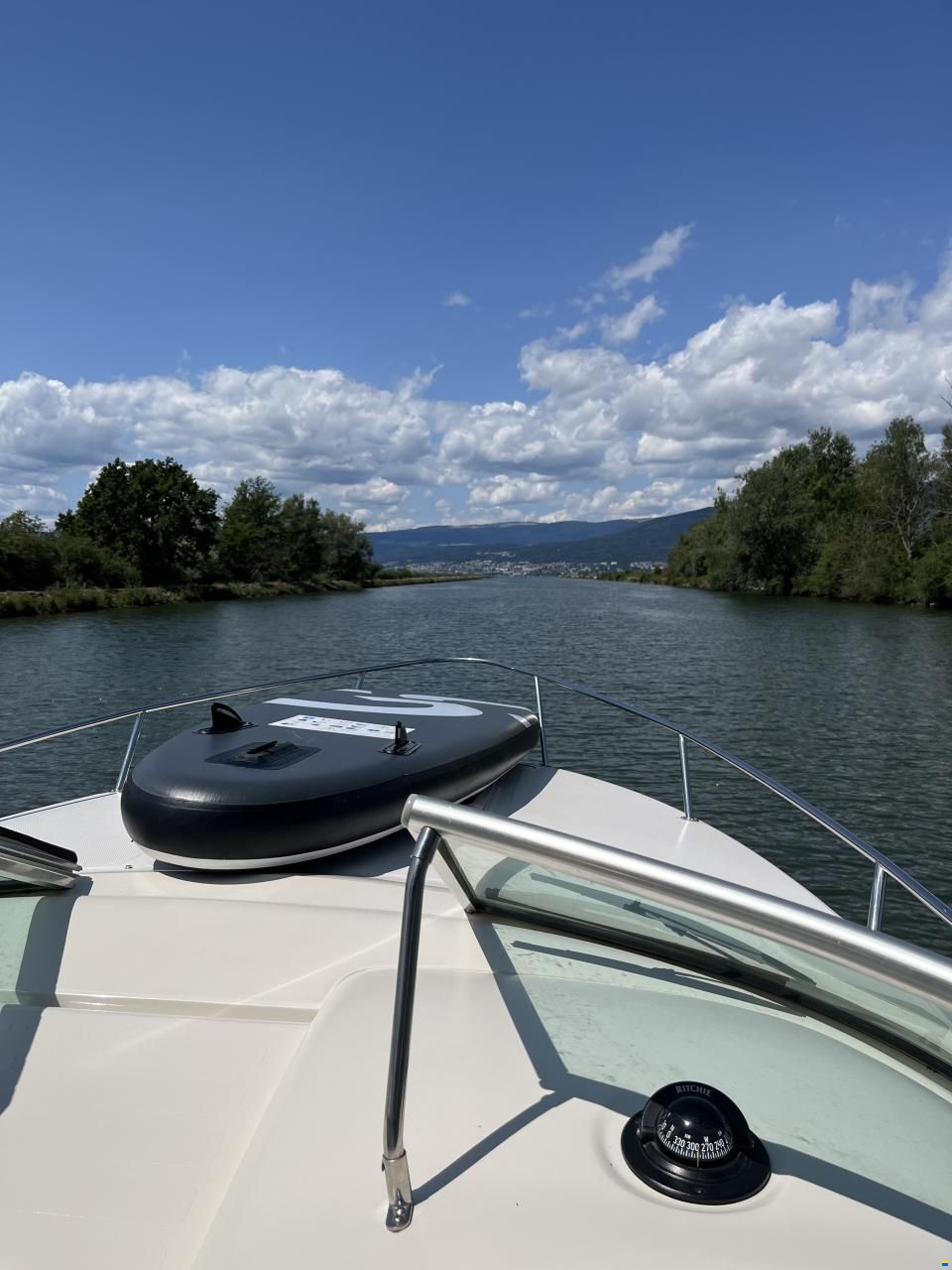 Sea Ray Sundancer 240 DA