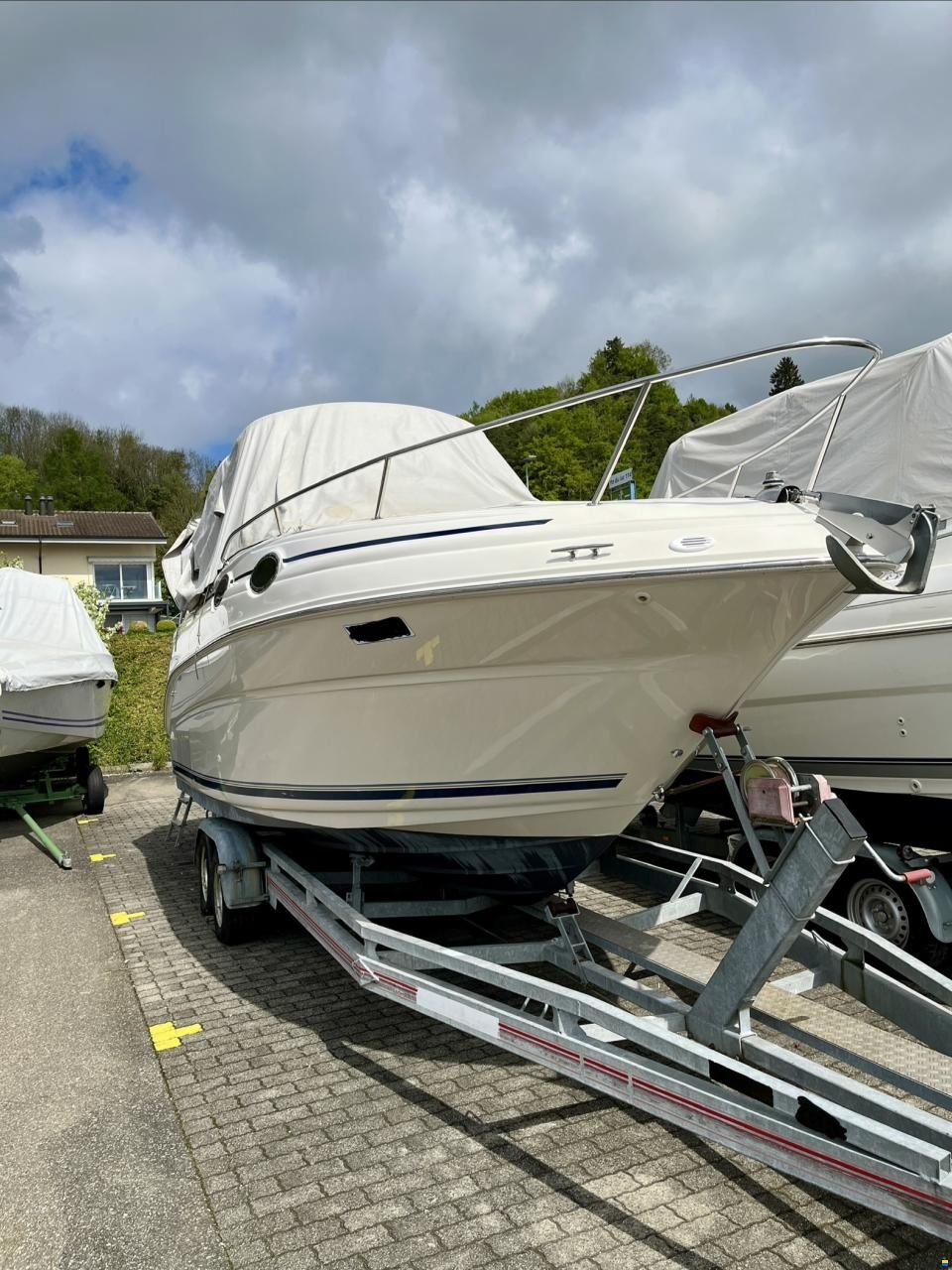 Sea Ray Sundancer 240 DA