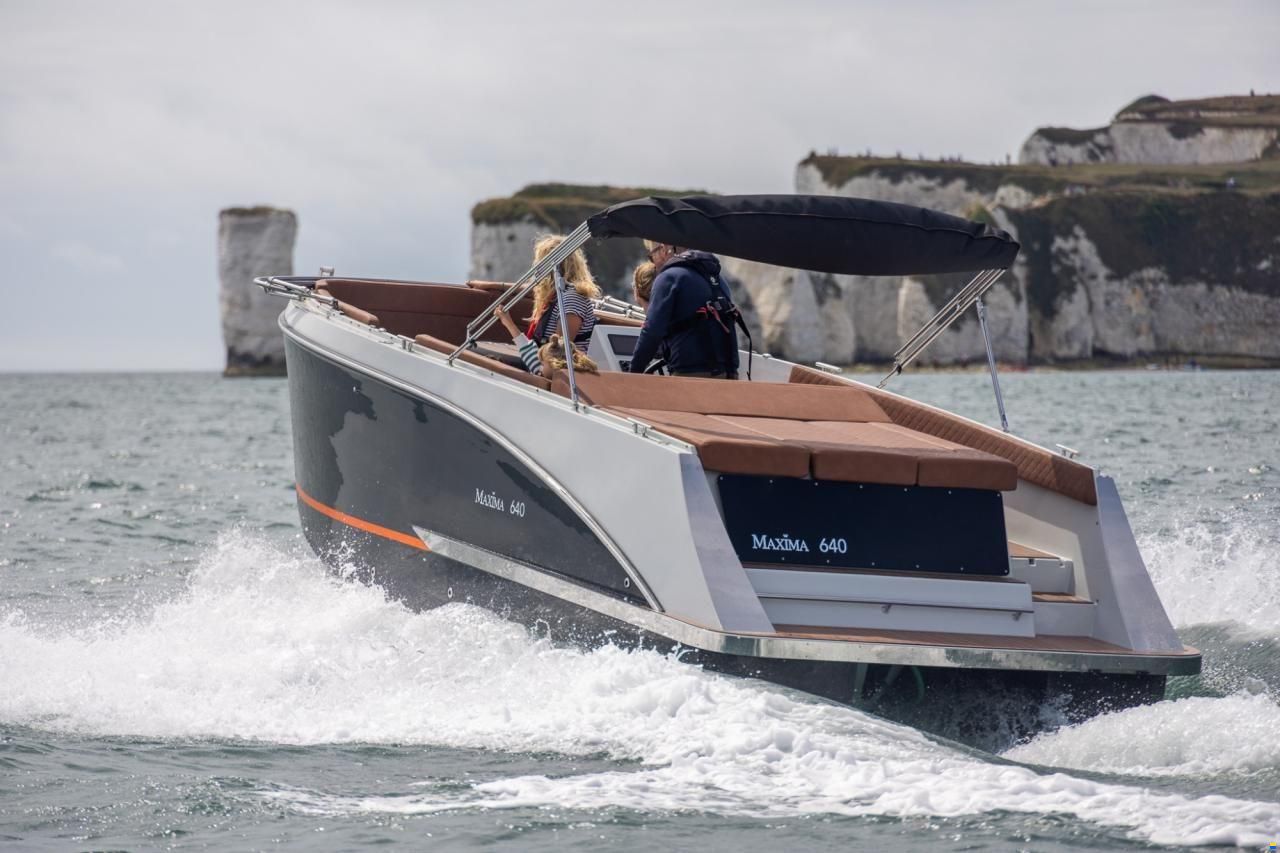 Maxima 640