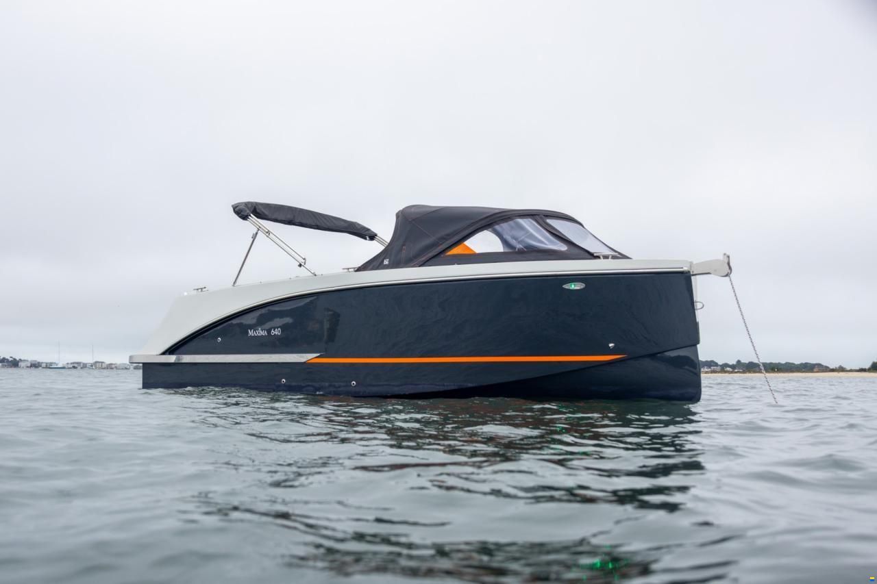 Maxima 640