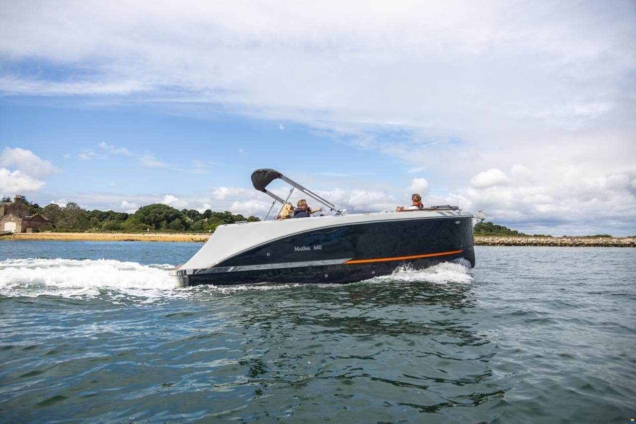 Maxima 640