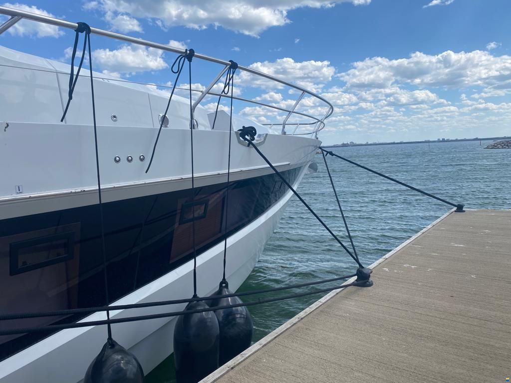 Galeon 680 FLY