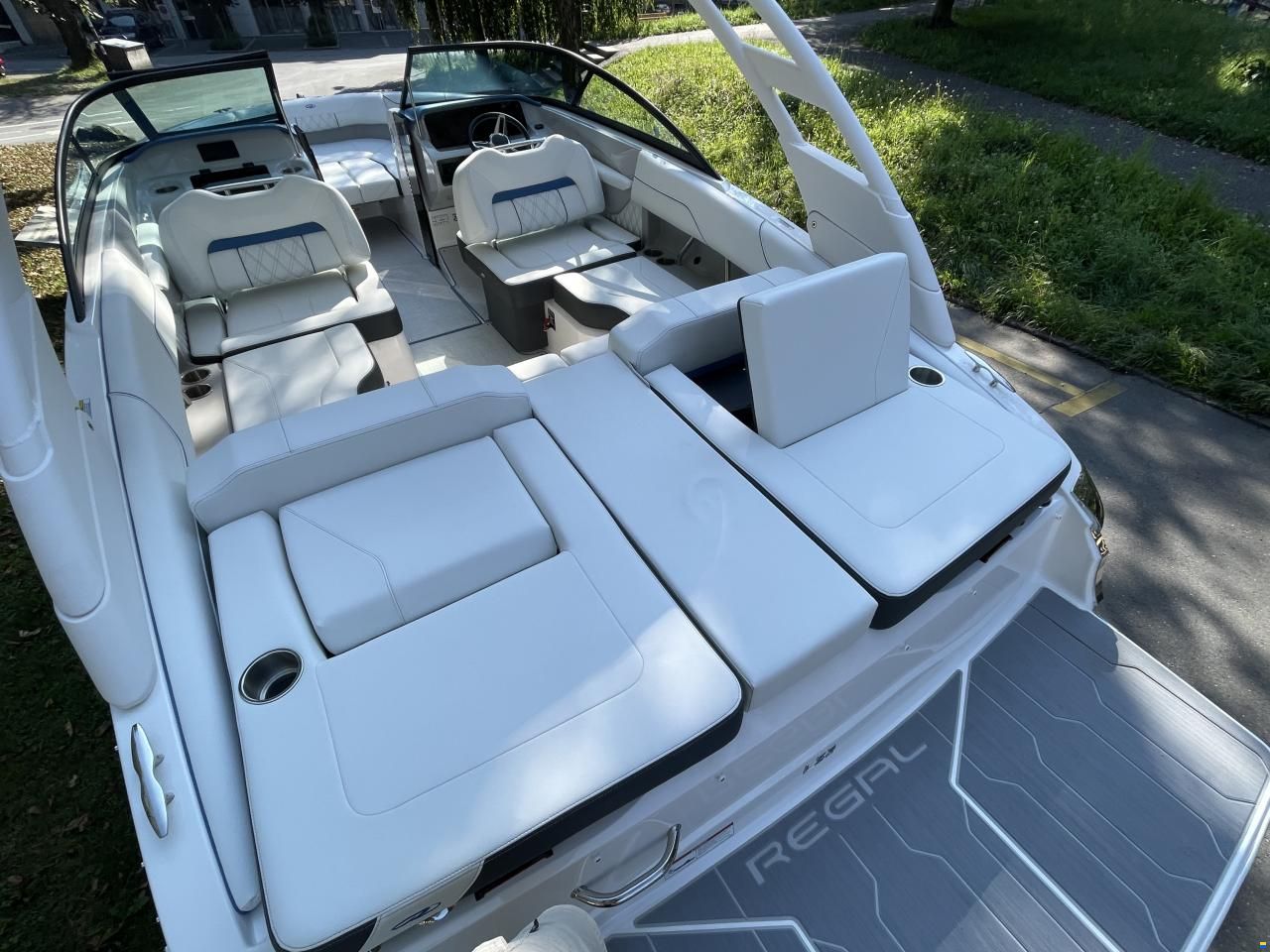 Regal LS2