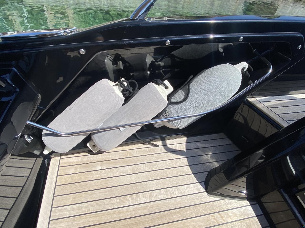 Cranchi Endurance E30