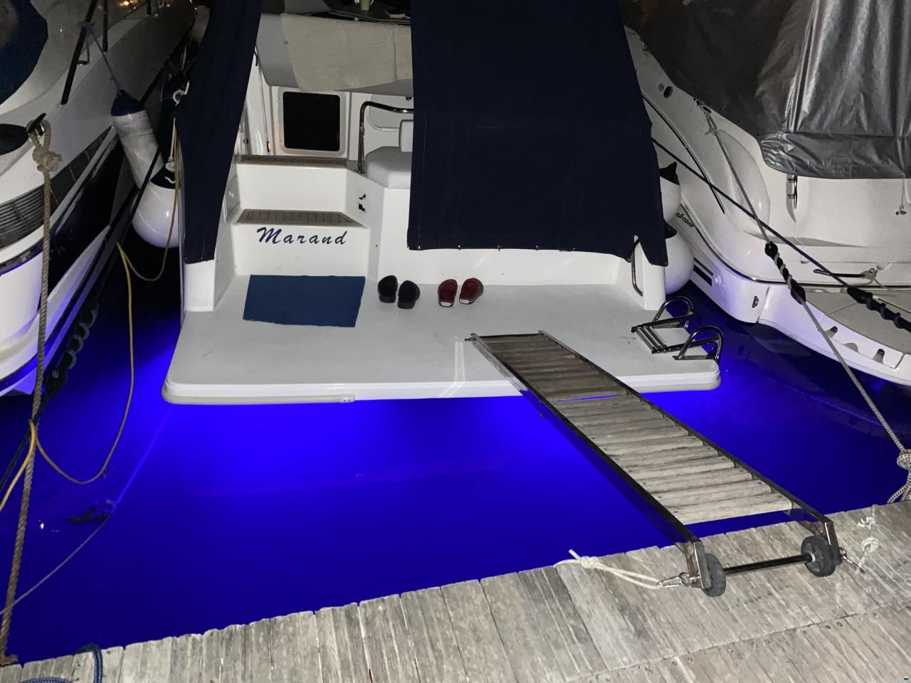 Bayliner 3055