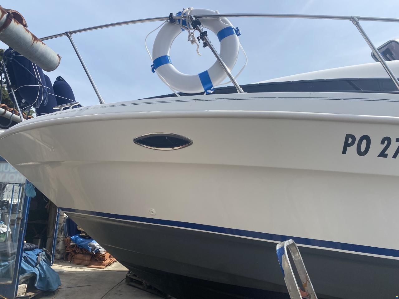 Bayliner 3055