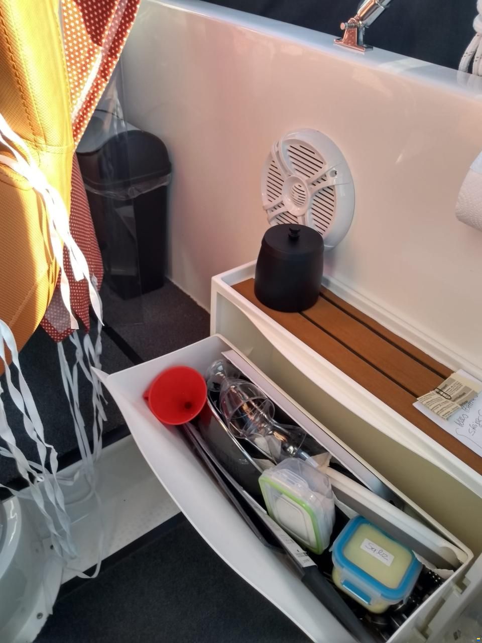RaJo 565 Cabin