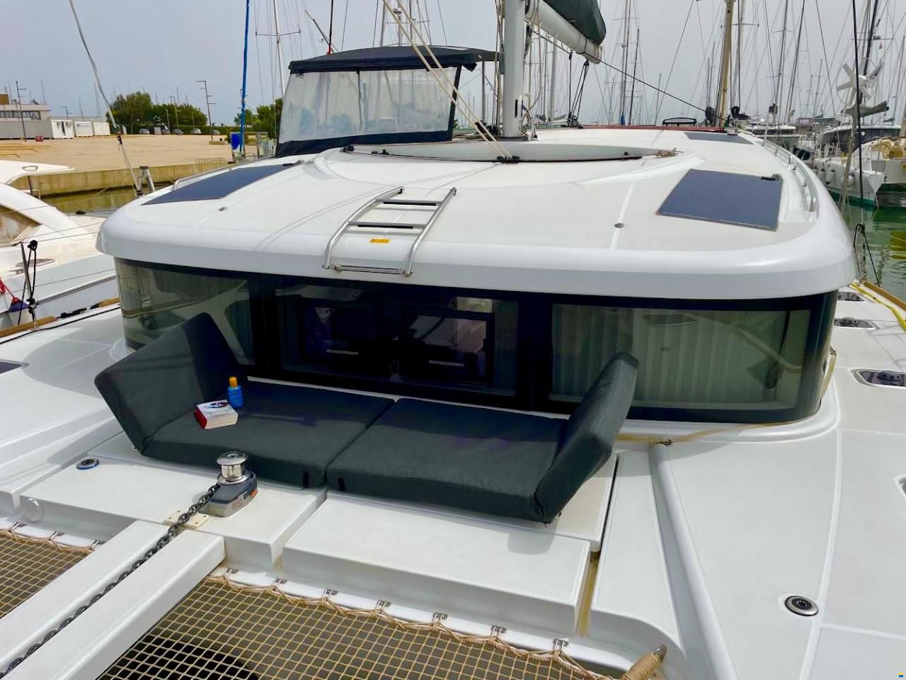 Lagoon 40