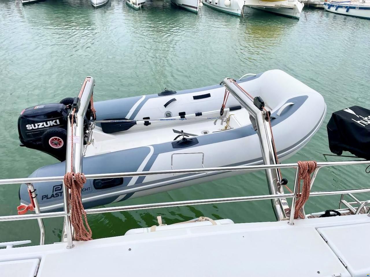 Lagoon 40