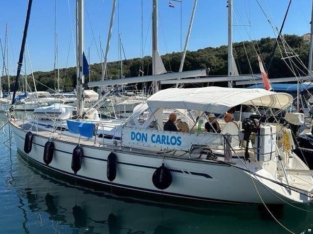 Bavaria 44